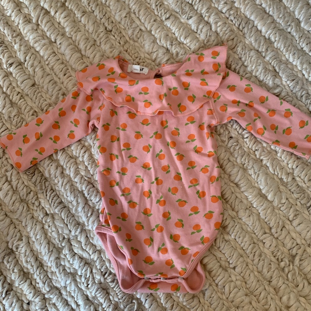 Oeuf onesie